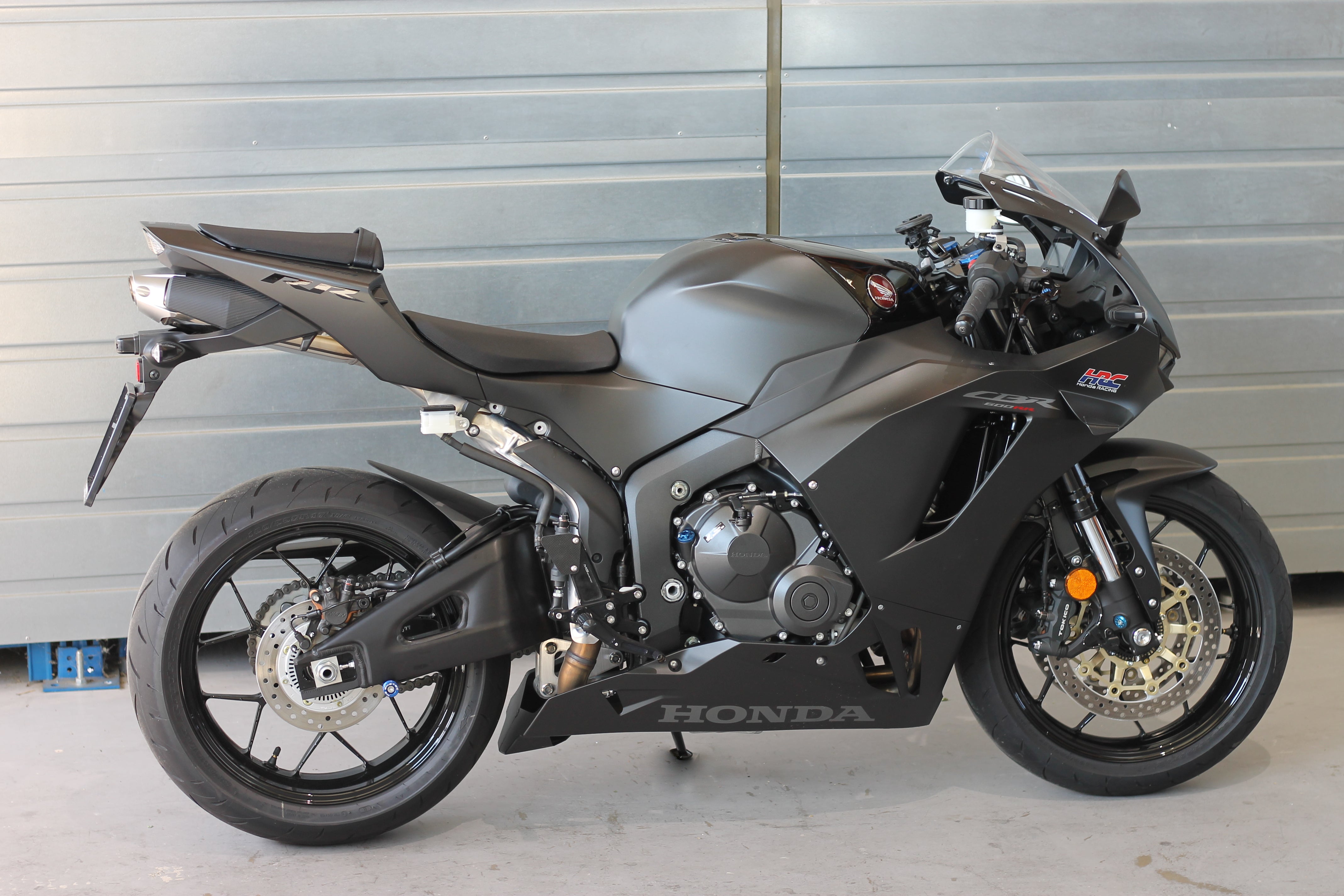 MG-Biketec Fußrastenanlage mit ABE für Honda CBR 600 RR PC69 2024 -