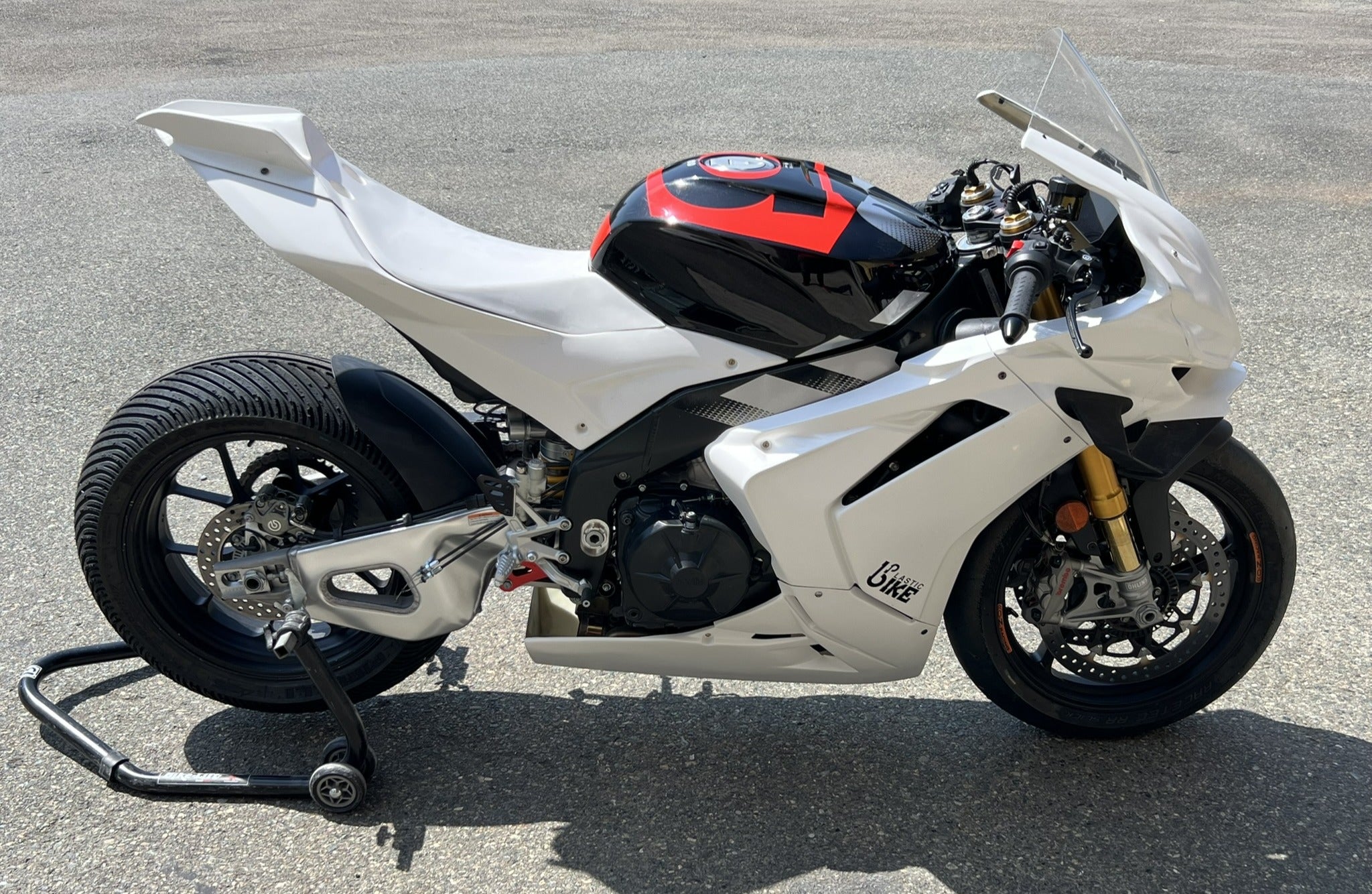 Aprilia RSV4 2025 Rennverkleidung PlasticBike