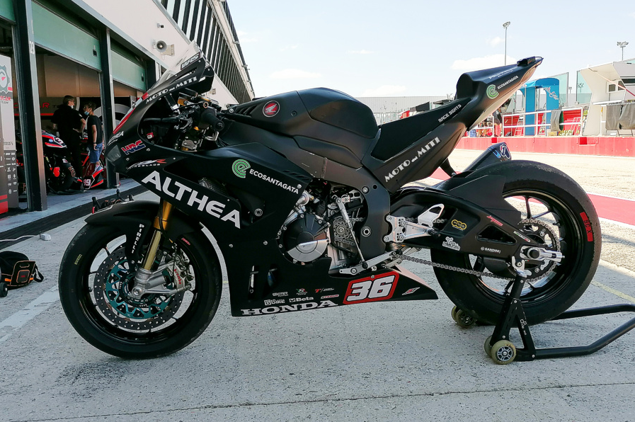 Honda CBR1000RR-R 2020 - 2023 SC82 Rennverkleidung Race Fairing Plastic Bike seitlich