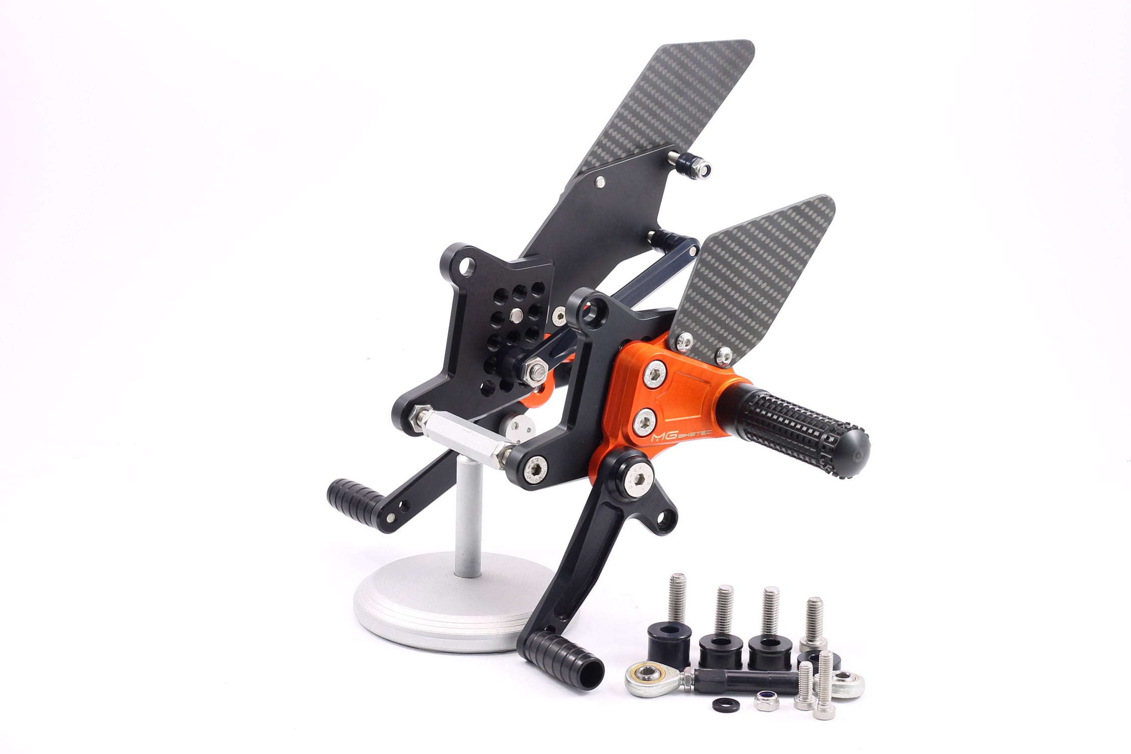 MG Biketec Fußrastenanlage mit ABE, gültig in D - A - CH für KTM 1290 Superduke 2014 - 2016