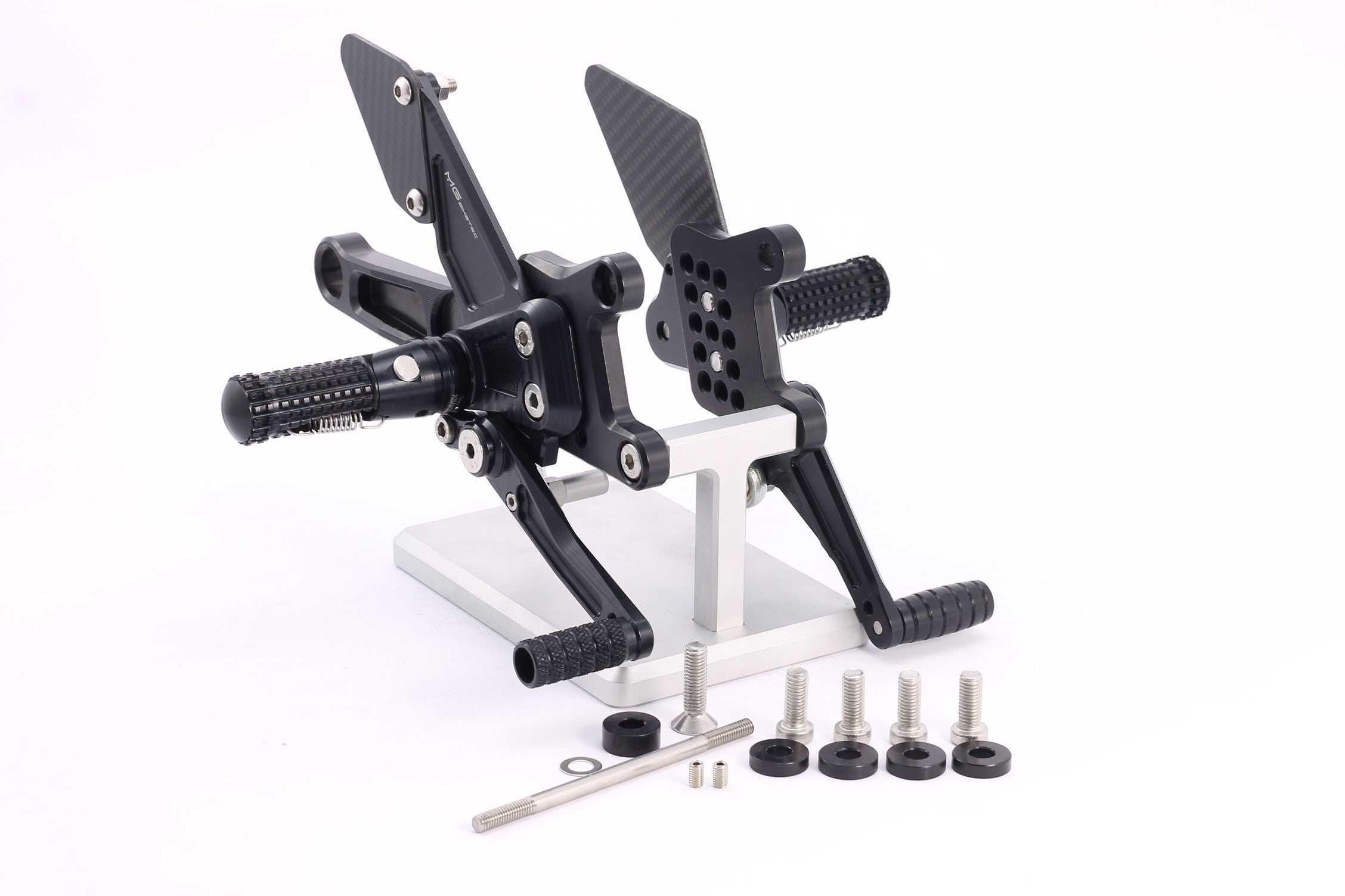 MG Biketec Fußrastenanlage mit ABE für Aprilia RSV4 2017 - 2018 & Tuono 2017 - 2020