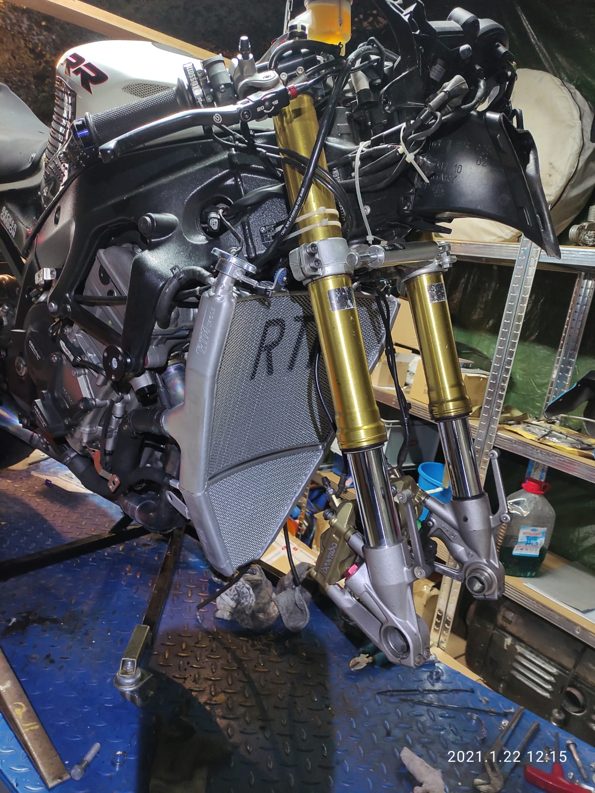 RTM Imola Racingkühler für BMW S1000RR eingebaut