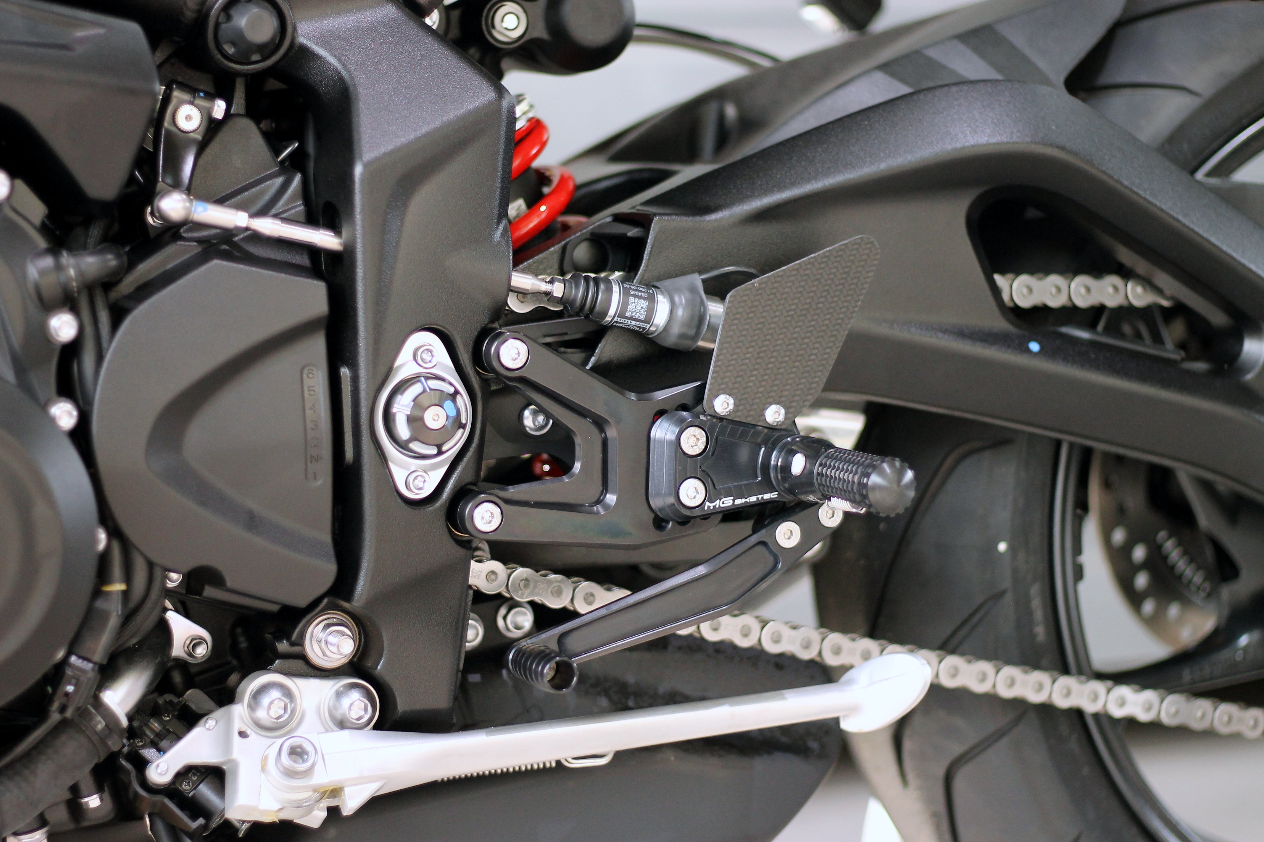 MG Biketec footrest system with ABE for Triumph Street Triple 765 RS / Moto2 From 2023