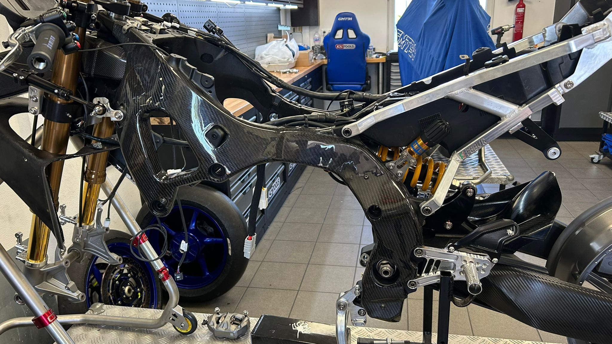 Lacomoto Rahmenschützer Frame Covers für Yamaha YZF-R9 2025