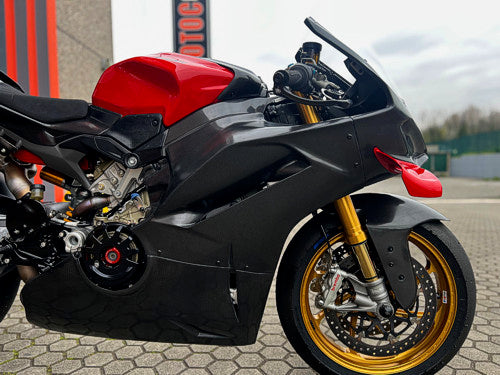 Ducati Panigale V4/S 2025 Carbon Rennverkleidung von PlasticBike, rechte Seite