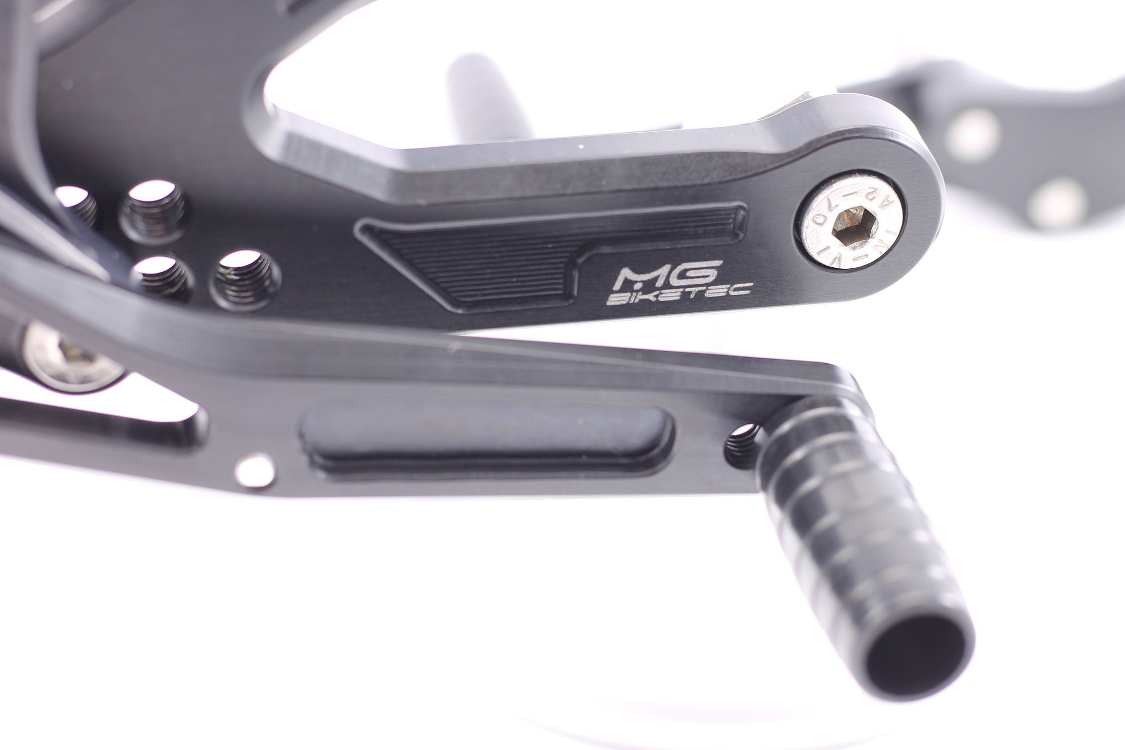 MG Biketec Fußrastenanlage mit ABE für Yamaha YZF-R1 2017 - 2025 RN49, RN65