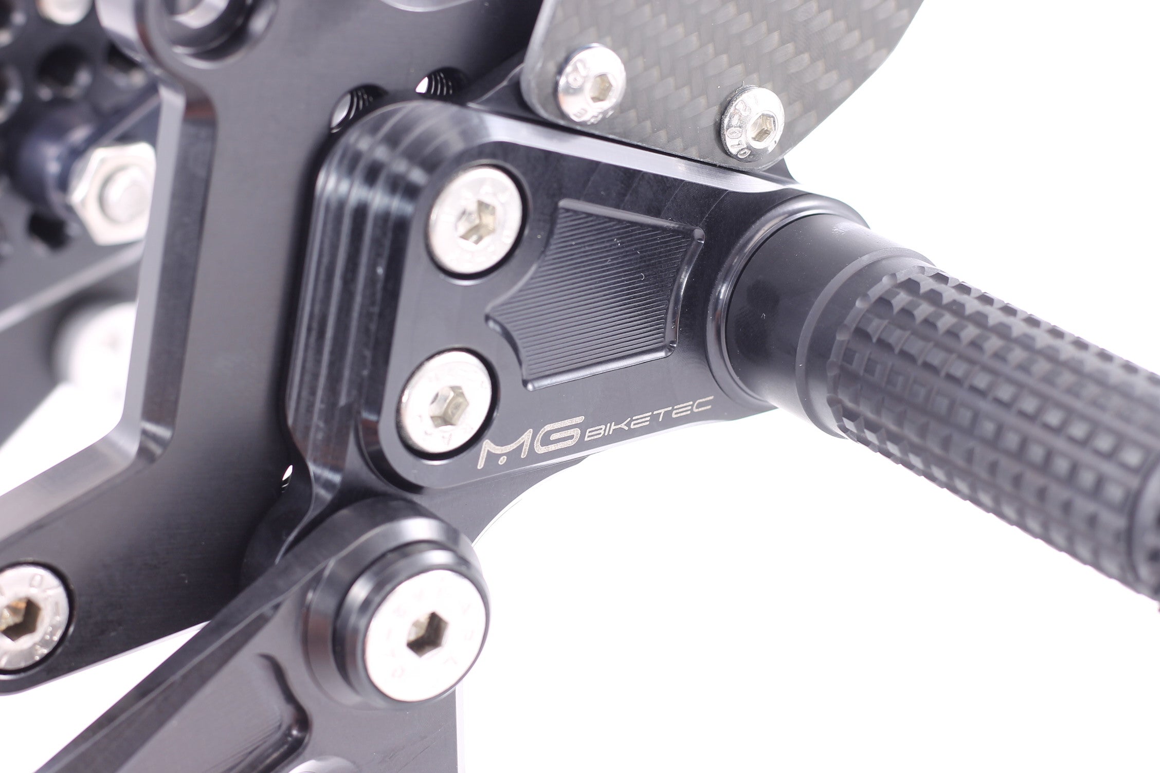 MG Biketec Fußrastenanlage mit ABE, gültig in D - A - CH für KTM 1290 Superduke 2014 - 2016