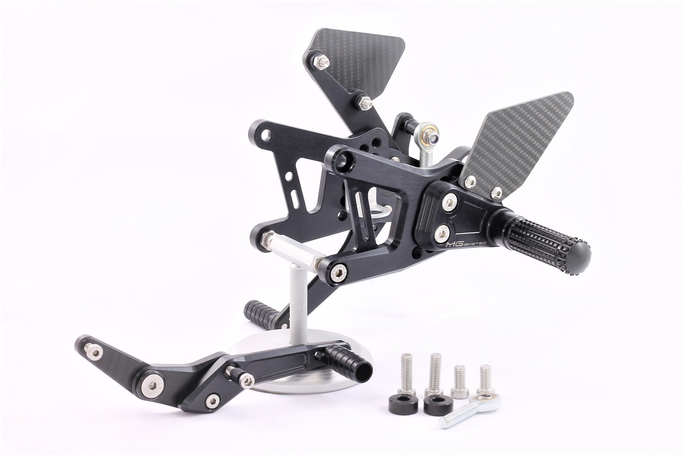 MG Biketec Fußrastenanlage mit ABE für Yamaha YZF-R6 RJ27 2017-