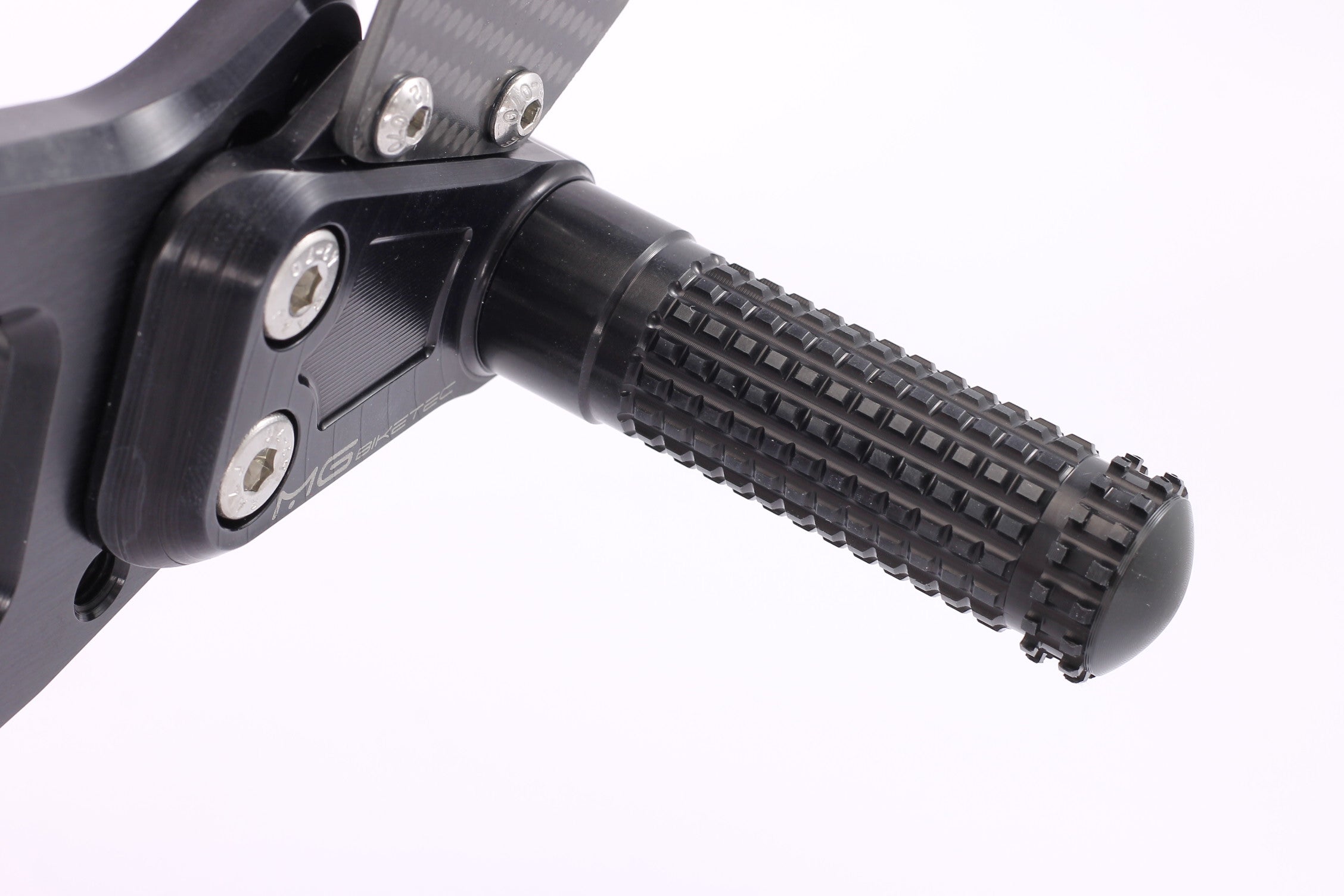 MG Biketec footrest system with ABE for Yamaha YZF-R6 RJ27