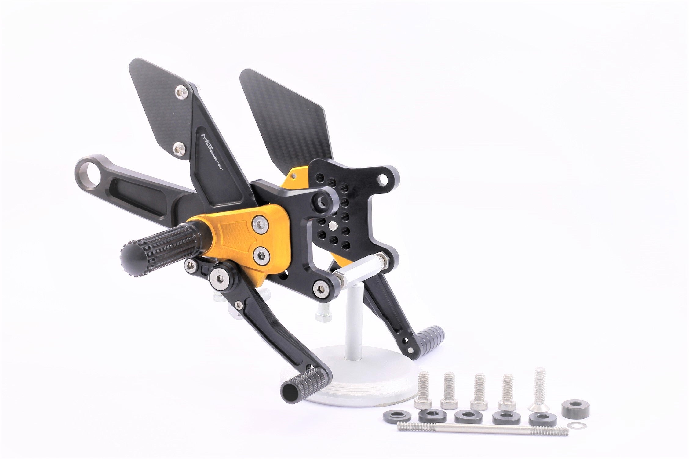 MG Biketec Fußrastenanlage mit ABE für Aprilia RSV4 2017 - 2018 & Tuono 2017 - 2020