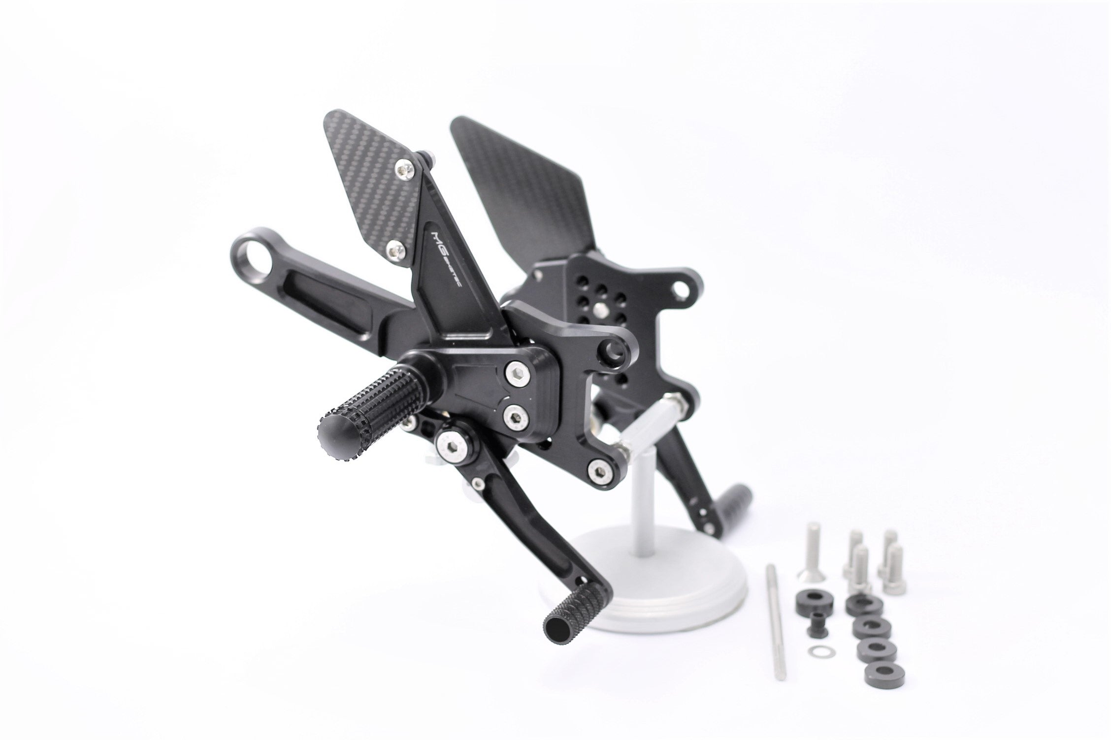 MG Biketec Fußrastenanlage mit ABE für Aprilia RSV4 2017 - 2018 & Tuono 2017 - 2020