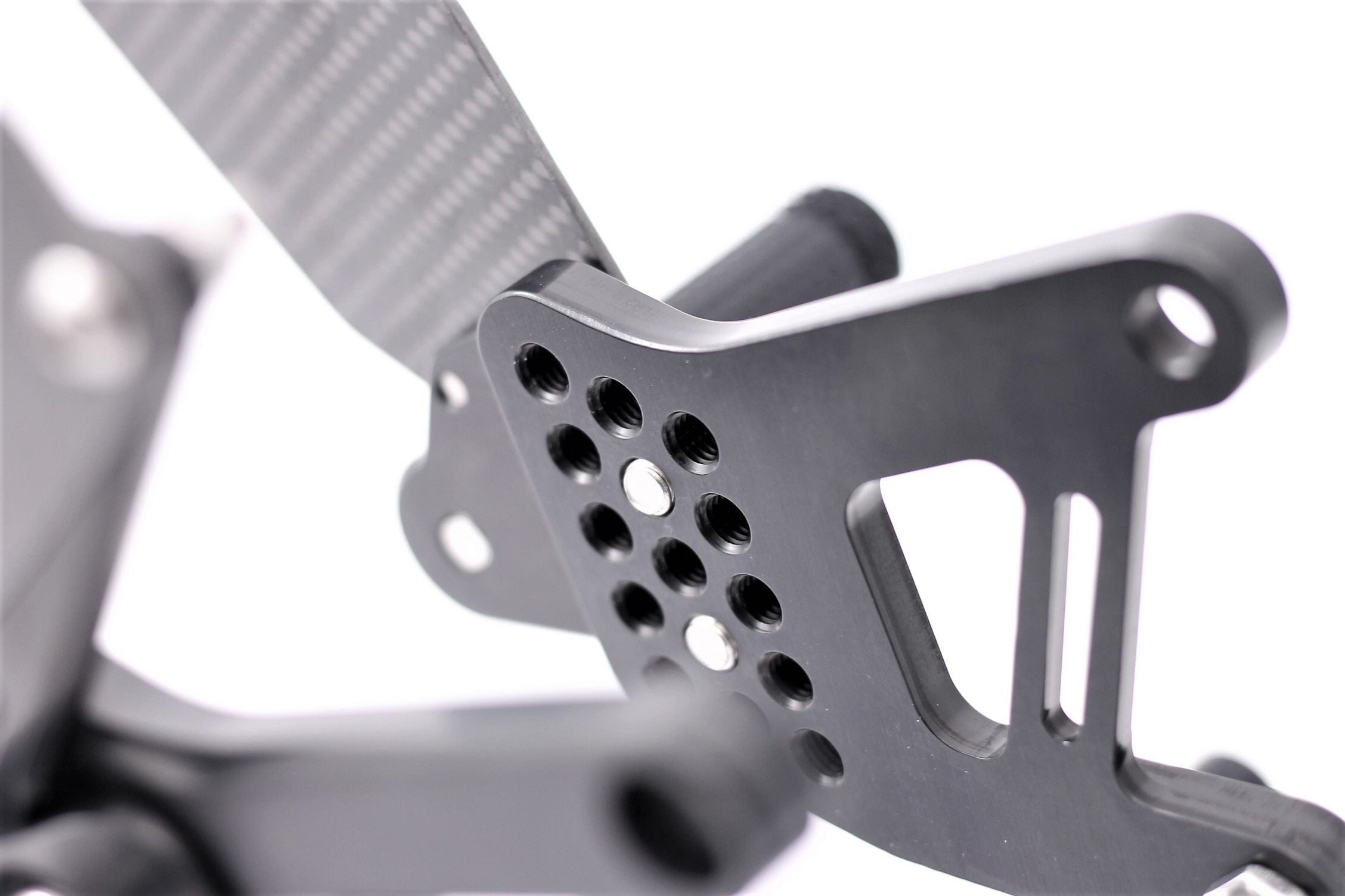 MG Biketec footrest system with ABE for Yamaha YZF-R6 2006 - 2016