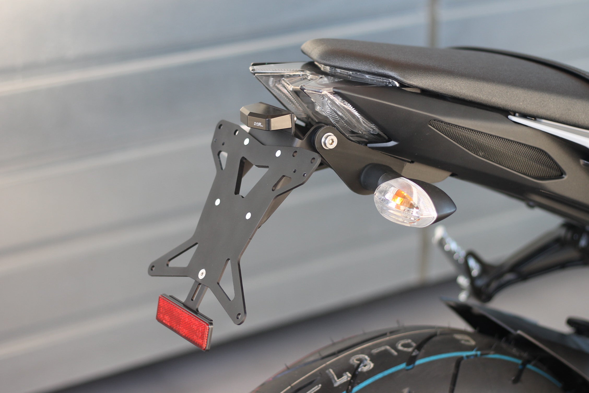 Kurzes Heck - Kennzeichenträger - Kennzeichenhalter