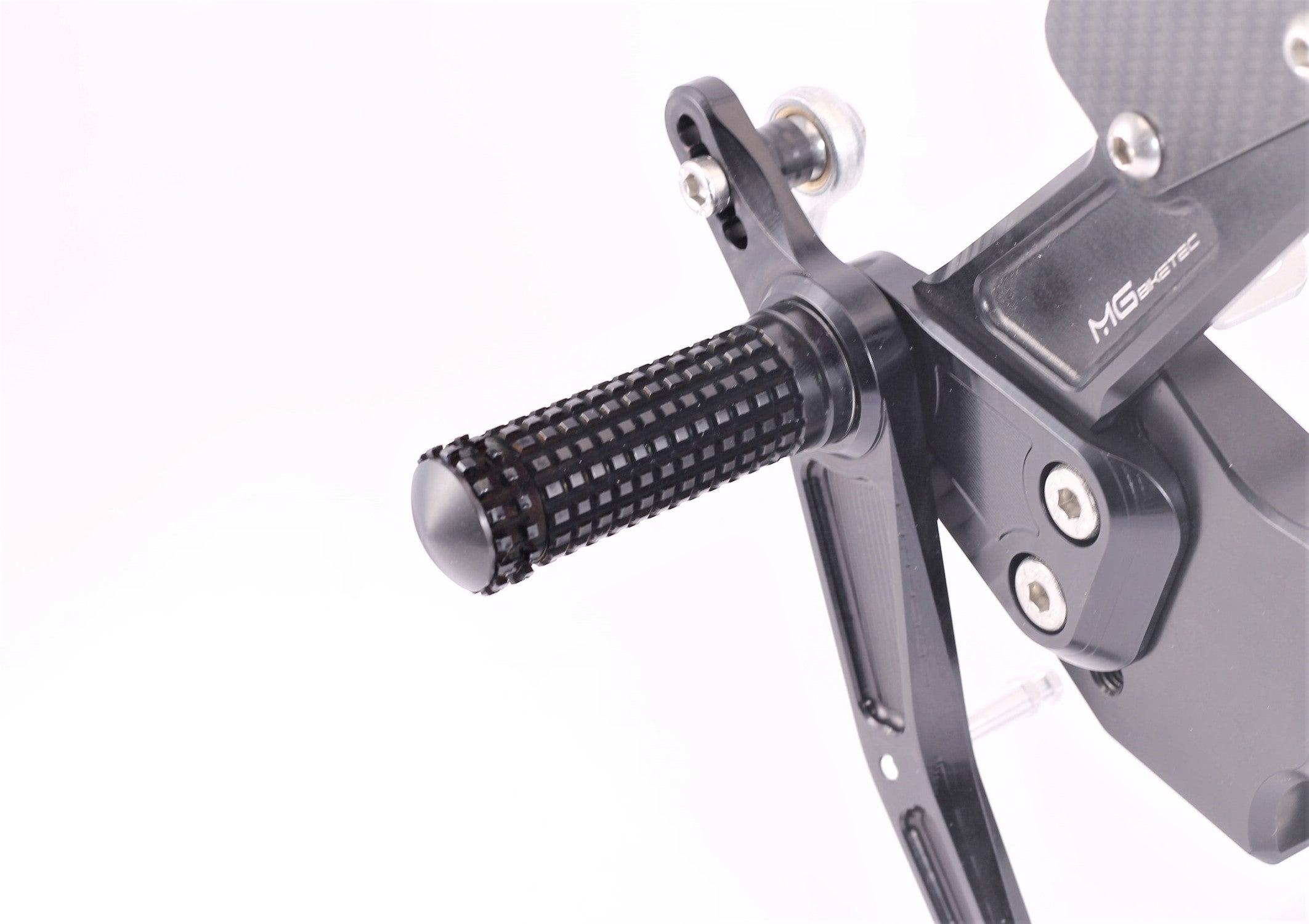 MG Biketec Fußrastenanlage mit ABE für Suzuki GSX-R1000 2009 - 2016