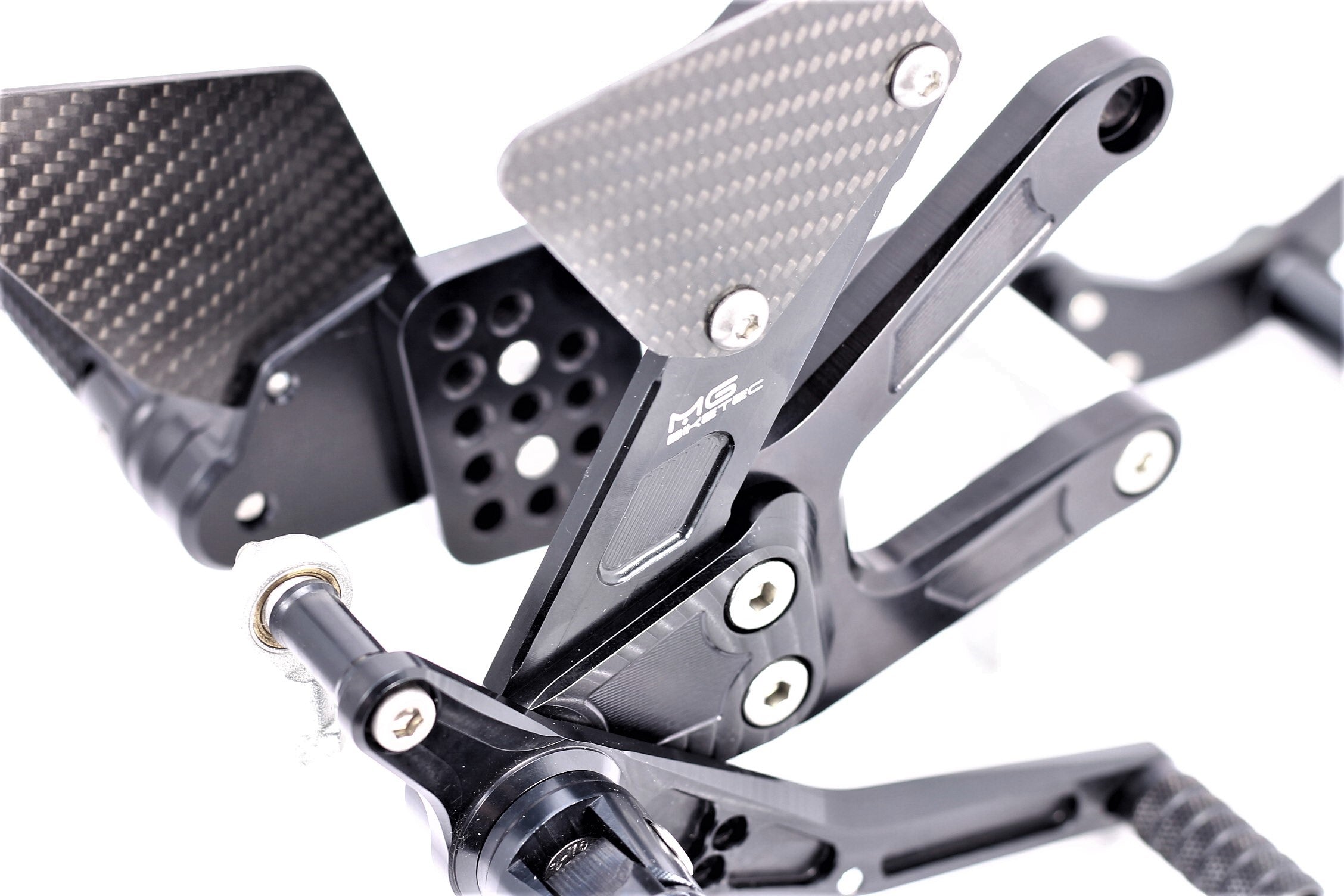 MG Biketec Fußrastenanlage mit ABE für Honda CBR 1000 RRR SC82