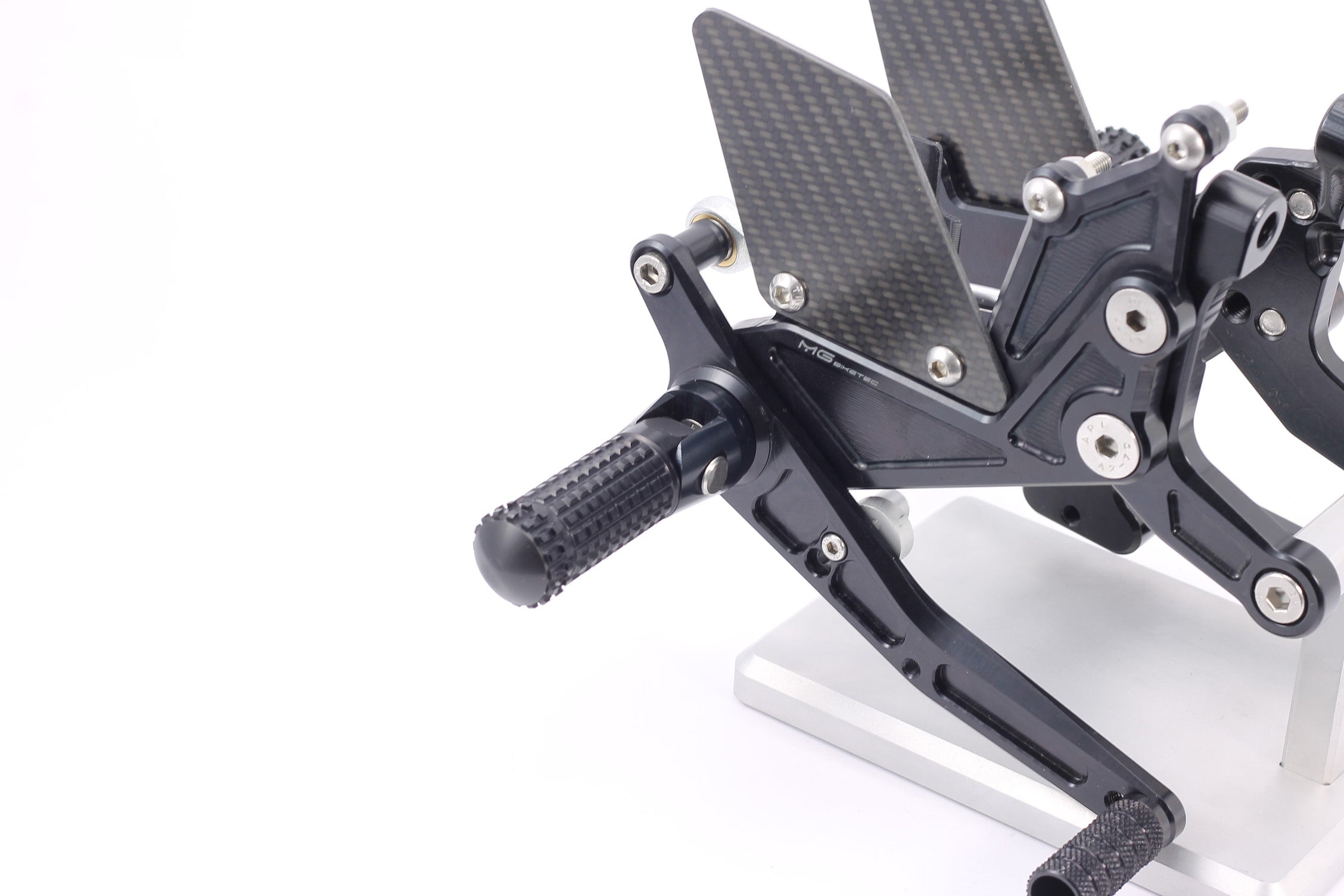 MG Biketec Fußrastenanlage mit ABE für Ducati Streetfighter V4 2020 - 2024