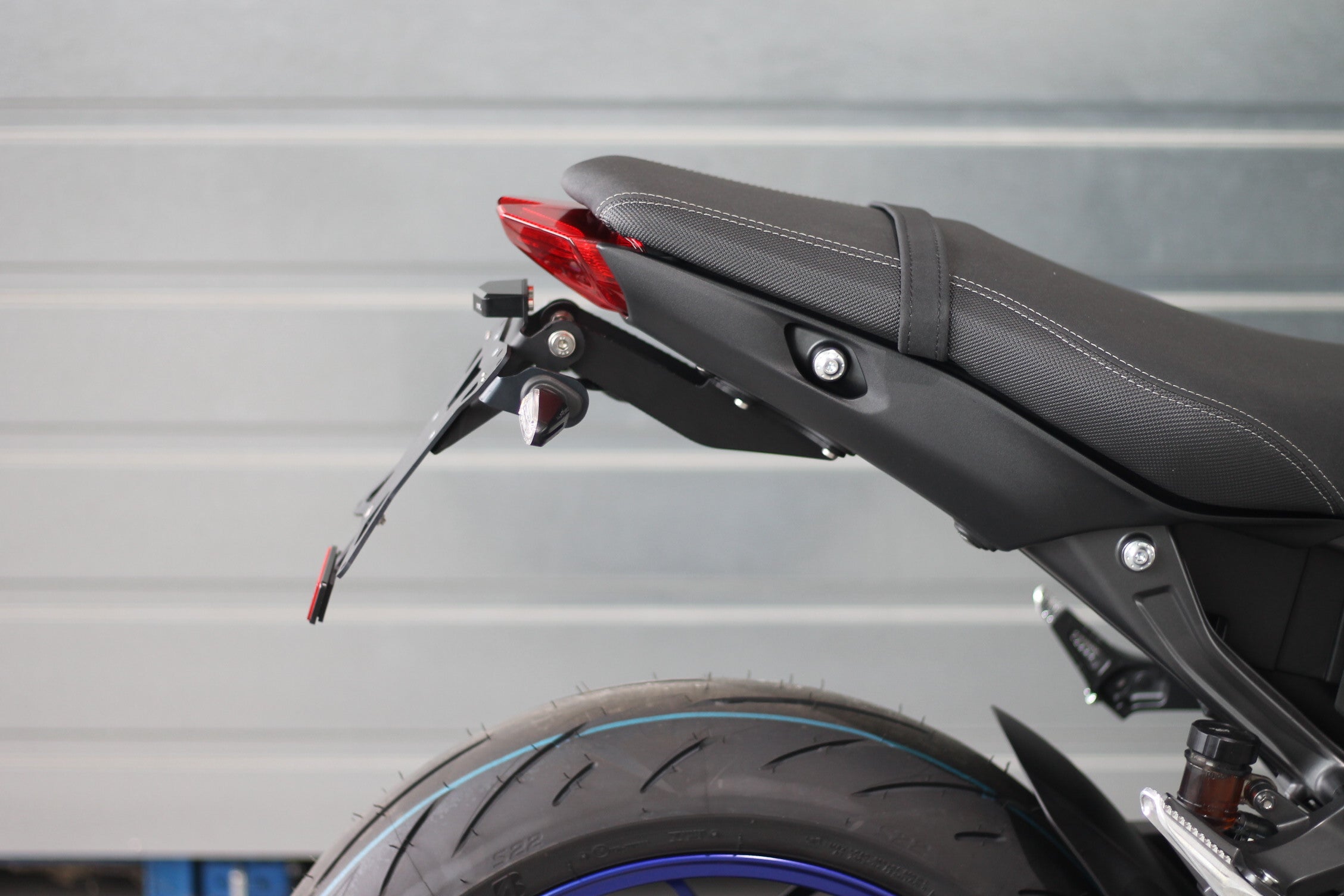 Kurzes Heck - Kennzeichenträger - Kennzeichenhalter