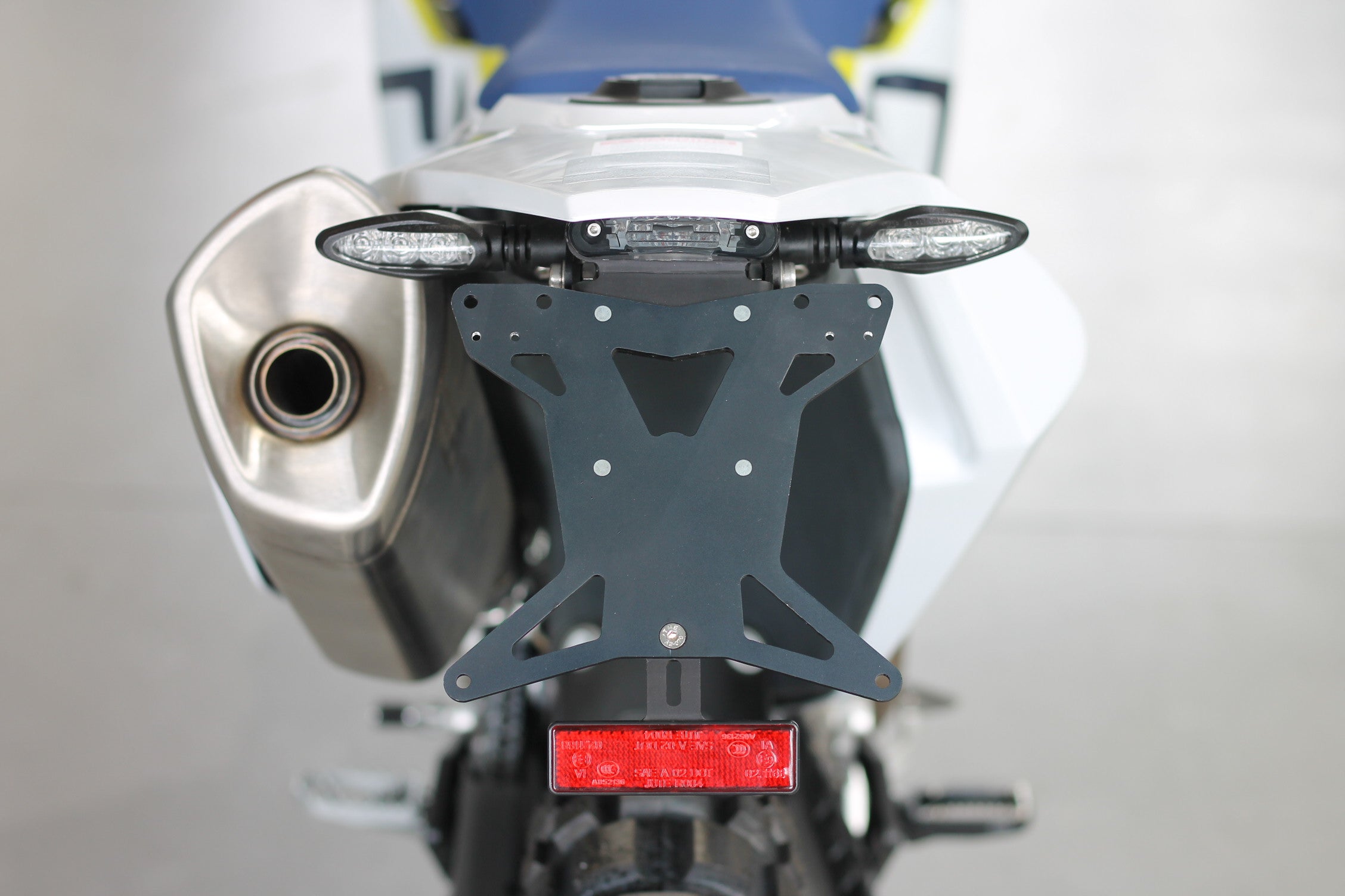 Kurzes Heck - Kennzeichenträger - Kennzeichenhalter