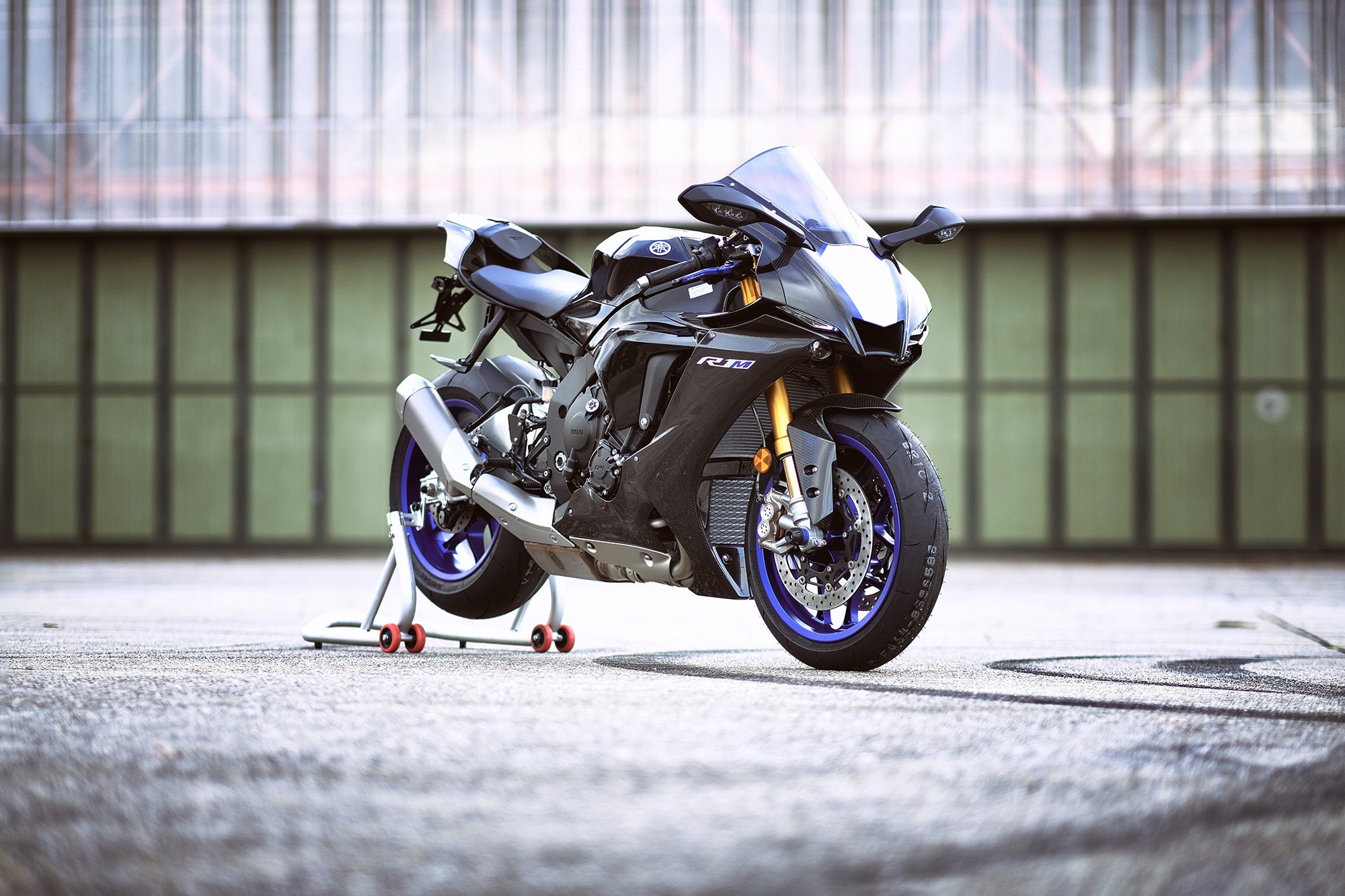 MG Biketec Fußrastenanlage mit ABE für Yamaha YZF R1 RN32 2015 - 2016